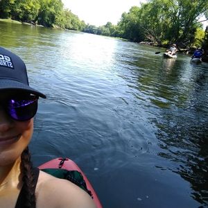 Meet your Posher, Julia